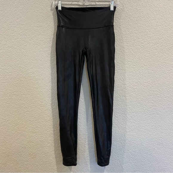 Spanx Faux Leather Leggings - Picture 4 of 6
